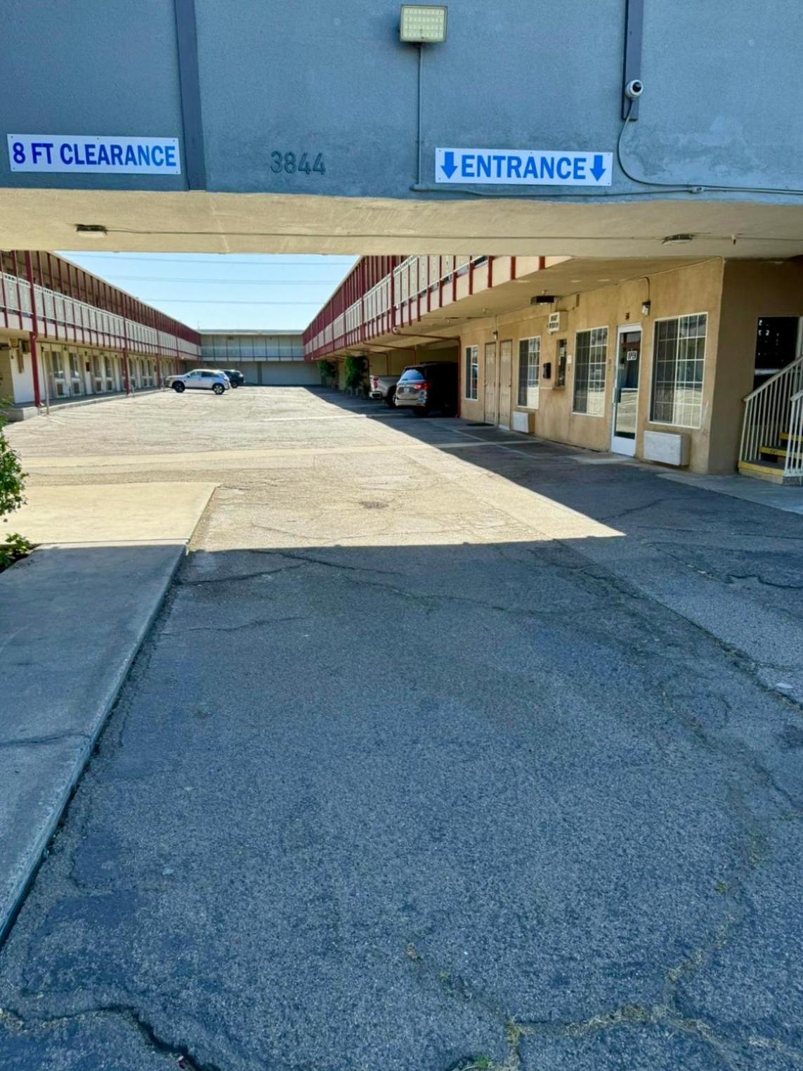 Regency 3* Fresno